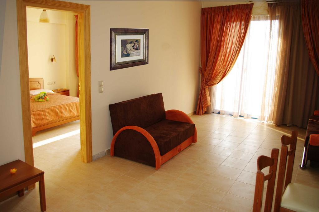 Gold Apartments Platanes  Dış mekan fotoğraf